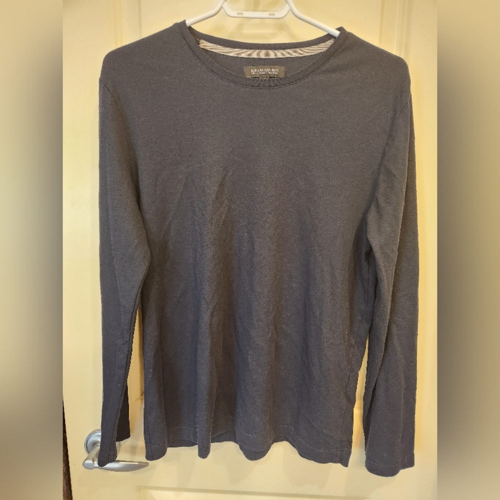 Banana Republic Charcoal Long Sleeve Tee, Mens M